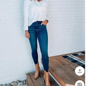 American Eagle Dream Jean High Rise Skinny